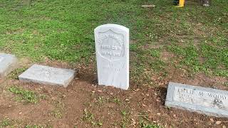 Union Civil War Veteran James Howell at rest in Roselawn Cemetery McAllen Texas [upl. by Larisa849]