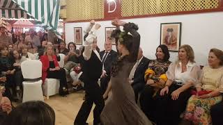 Sevillanas en la feria de Sevilla HD Lucía y Manuel 11 y 12 años sevillanas feriadeabril baile [upl. by Rossie236]