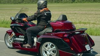 Honda Goldwing Trike  3 roues   Action moteur sport MOTO [upl. by Quackenbush988]