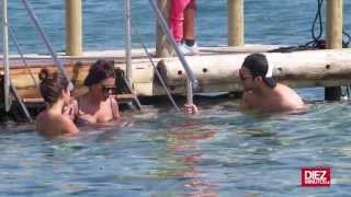 Cesc Fábregas y su novia lucen cuerpazo en Ibiza [upl. by Walters614]