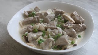 Escalope de veau à la crème moutarde et champignons [upl. by Notnil]