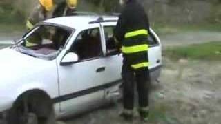 Firefighter Cutting Roof Support With Jaws Of Life [upl. by Venditti]