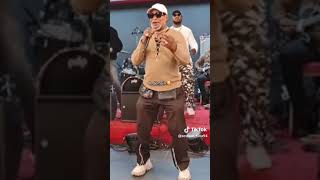 koffi olomide danse [upl. by Alyehs]