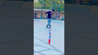 back crose😱😱hamzaskater ayazskatingclub skating shortvideo viralvideo [upl. by Peppi859]