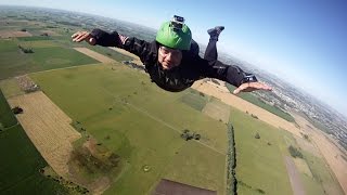 Friday Freakout Skydivers FORGET To Pull Parachute Saved By AAD Altitude Awareness Fail [upl. by Radmen]