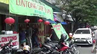 Rumah Makan di Solo Ini Hanya Buka Sekali Setahun [upl. by Tat824]