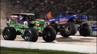 Grave Digger Vs BIGFOOT Englishtown NJ 2011 [upl. by Acinimod771]