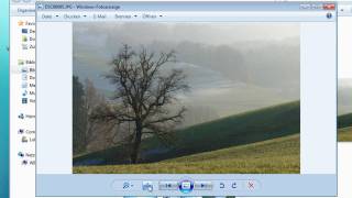 Windows 7  Fotos mit dem Windows Explorer betrachten [upl. by Dinin785]