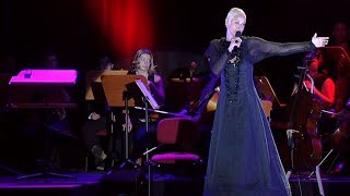 MARIZA  Barco Negro Official Live Video [upl. by Witherspoon]