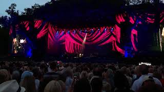 Barbara Streisand Send In The Clowns  Live Hyde Park 2019 BST [upl. by Ebeneser]