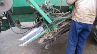 Armer Sugar Beet Harvester being prepared for work in Bandon [upl. by Bonns]