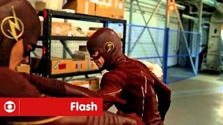 Flash no episódio 19 quinta 23 de julho vilão se transforma em qualquer pessoa [upl. by Attebasile]