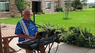 Tom Hofer sings Boogie Woogie Bugle Boy [upl. by Fernald536]