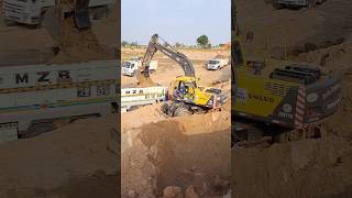 Jcb Daewoo Machine Fully Loading Mud in Truck [upl. by Ulrika3]