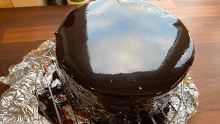 Recette de Glaçage Miroir au Chocolat Facile [upl. by Godding]