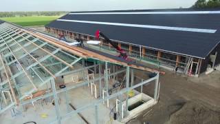 Eternit  Nieuwbouwproject Melkveestal met Ecolor Golfplaten [upl. by Azitram24]