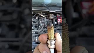 Síntomas de bujías en mal estado ⚡️ mecánicaautomotriz tallermecánico autos tips [upl. by Kizzie]