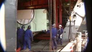 NAVANTIA Reparaciones FeneFerrol Renovación bancada motor del buque quotGuardianquot [upl. by Suedama]