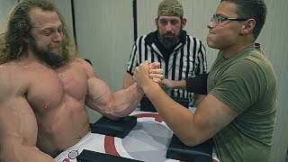 BODYBUILDER VS SCHOOLBOY ARM WRESTLING [upl. by Haelhsa]