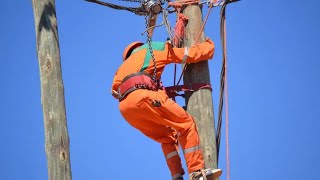 Fornecendo energia eléctrica de qualidade a todos os moçambicanos [upl. by Lednek673]