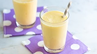 Easy 5 Minute Banana Smoothie Recipe [upl. by Liek]