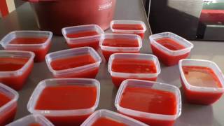 Comment Faire Et Conserver Le Coulis De Fraise [upl. by Innavoig]