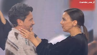 Chenoa reencuentro con David DeMaría [upl. by Yrnehnhoj]