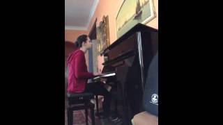 Riccardo Cocciante  Bella senzanima pianoforte [upl. by Fiske60]