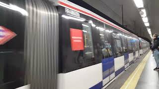 Madrid Metro 8265 arriving Chamartín on 271123 [upl. by Adnovaj]