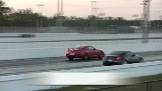 Nissan GTR vs Nissan 350Z Drag Racing [upl. by Ahsinoj]