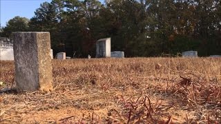 TDW 1597  Lost Grave of Elvis Twin Brother [upl. by Owens]