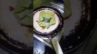 ValzhaI Ilai Parotta recipe IN Tamilஇலைபரோட்டா  Banana leaf Parotta Chicken ilai Parotta [upl. by Ecinwahs]