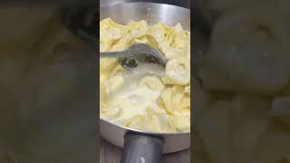 Tortellini Mushroom and Ricotta Cheese in Creamy Sauce [upl. by Yeliw]