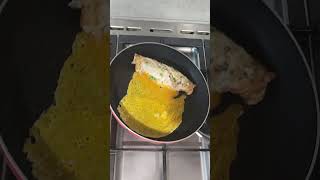 Omelette roll shortsfeed shortvideo ytshorts feeds ytviral ytshortsvideo egg [upl. by Dolloff]