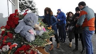 Families of Russian plane crash victims comforted at Rostov airport [upl. by Nerol]