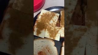 Simple bread cheese pizza foodvlog foodie foodshorts foodlover foodlover satisfying food [upl. by Bates980]