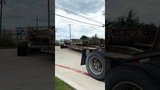 The beautiful Cozad 85 Ton RGN pulling in from delivery heavyequipment trailer [upl. by Dzoba]