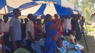 Erick Oyomo sings Remb Yesu leaving everyone down [upl. by Suollecram]