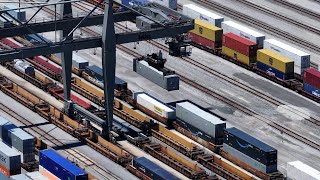 Cargo of the Future How Intermodal Railroad Facilities Handle Containers [upl. by Llennahs]