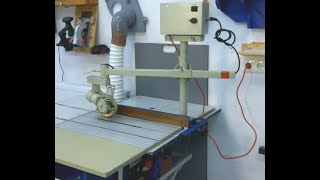 Homemade powerfeeder for woodworking [upl. by Enaelem]