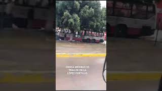 Choque de una unidad del Mexibus linea 2 LopezPortillo Izcalli Del Valle en Tultitlan Edomex [upl. by Leamhsi]