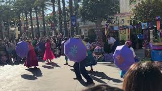 Mirabel’s Gifts of the Season  Disney California Adventure [upl. by Sitnalta]