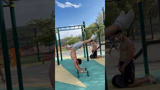 Probando pinos diferentes calisthenics streetworkout viralshort [upl. by Osmund747]