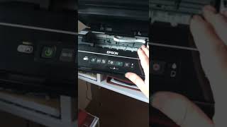 Epson XP 201 error PARPADEAN TODAS LAS LUCES SENSOR y CARTUCHO [upl. by Kezer]