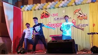 ম্যাডাম নাচে নাচেরে নাচে দোলে কোমর  Medam Nace Nacere Dole Komor  New Dance Jahid Stage pfmsm [upl. by Ilek835]