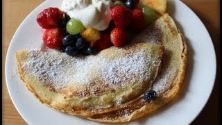 Pfannkuchen wenden und Rezept  Milbergs Kochzeit [upl. by Carisa]