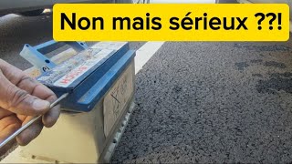 Sa batterie est déchargée mais quest ce quil fait 😳 [upl. by Al]