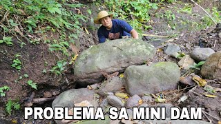 Malalaking bato gumuho galing bundok nawasak mini Dam epekto ng pag ulan [upl. by Phillida]