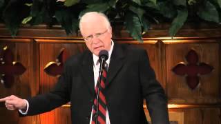 God’s Glory in our Personal Suffering  By Dr Erwin w Lutzer [upl. by Nehttam284]