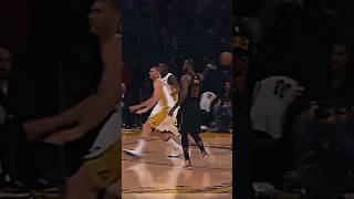 LeBron’s no look pass🥶nba basketball edit fypage viralvideo shorts [upl. by Inga]